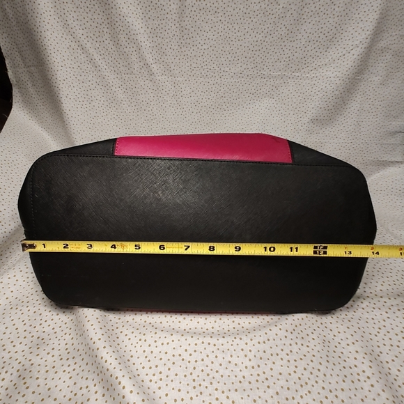 Michael Kors Jet Set Center Stripe Black & Magenta tote! Retired *like new* - Picture 10 of 11